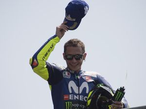 Jimat Valentino Rossi di MotoGP: Boneka Kura-Kura dari Ibu Jimat Valentino Rossi di MotoGP: Boneka Kura-Kura dari Ibu