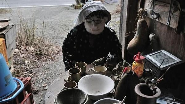 Foto: Desa di Jepang yang Berisi Ratusan Boneka Manusia