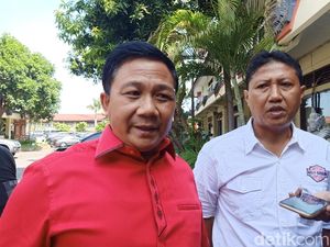 Ketua Fraksi PDIP Bali Cabut Laporan Pemukulan Rekannya di Polisi Ketua Fraksi PDIP Bali Cabut Laporan Pemukulan Rekannya di Polisi