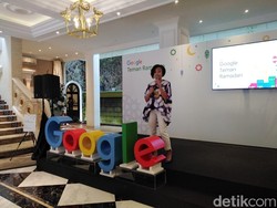 Bulan Puasa, Orang Indonesia Makin Nempel Smartphone