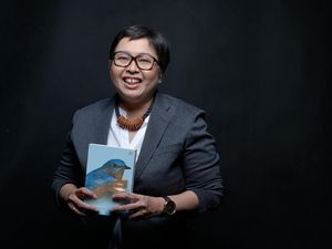 Ika Natassa Soroti Akses Buku yang Belum Terjangkau Publik Ika Natassa Soroti Akses Buku yang Belum Terjangkau Publik
