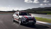 MINI Clubman dan Countryman Makin Ngebut