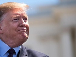 Lindungi Jaringan Komputer dari Musuh Asing, Trump Umumkan Darurat Nasional