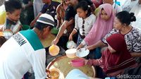Berburu Takjil Bubur Suro Peninggalan Sunan Bonang