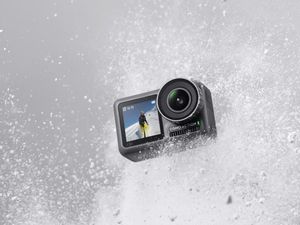 DJI Bikin Action Cam, Punya Dua layar DJI Bikin Action Cam, Punya Dua layar