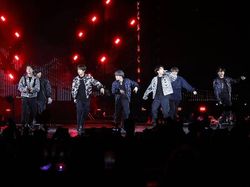 Heboh Medsos Fan Base BTS-Blackpink di China Kena Bredel