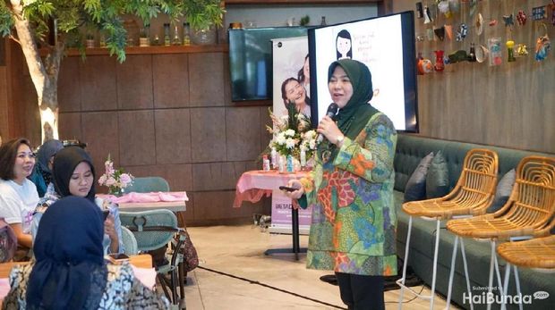 Dr. dr. Dwiana Ocviyanti, SpOG (K)