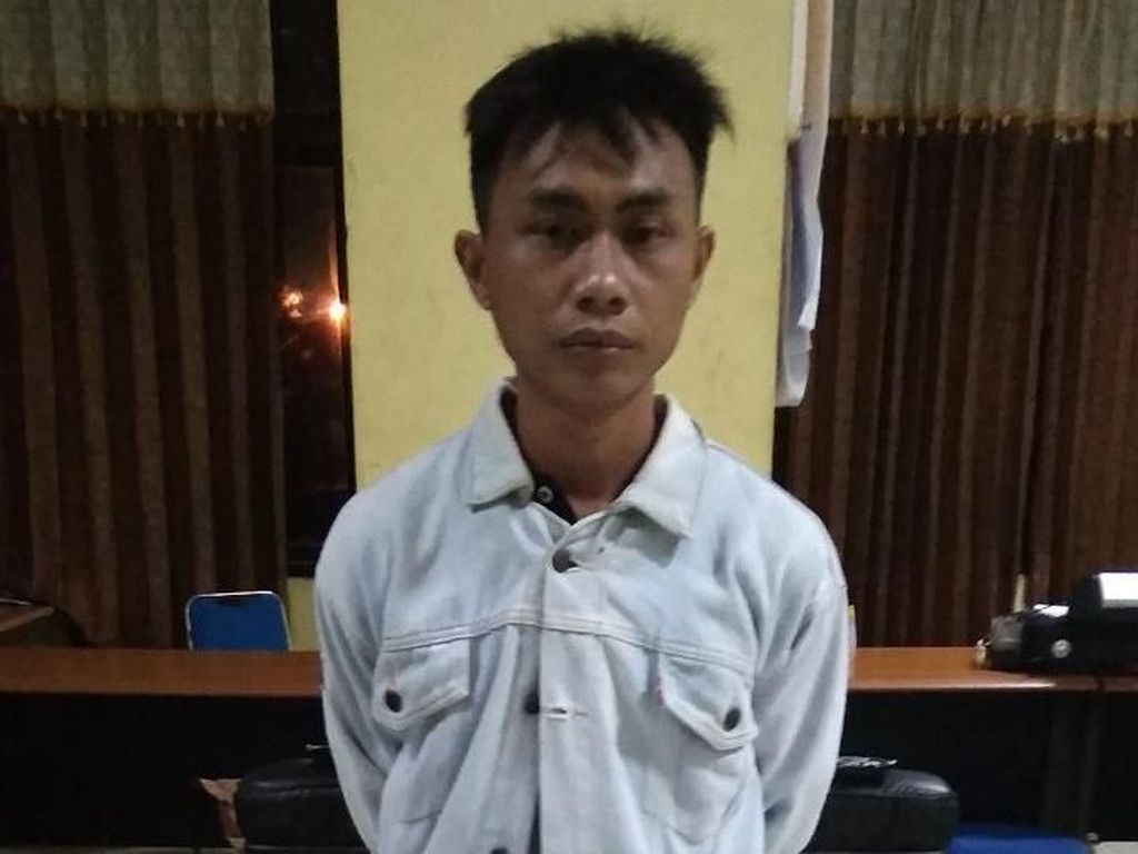 Cemburu Buta, Saputra Tusuk Pria yang Jemput Sang Istri Pulang Kerja Cemburu Buta, Saputra Tusuk Pria yang Jemput Sang Istri Pulang Kerja