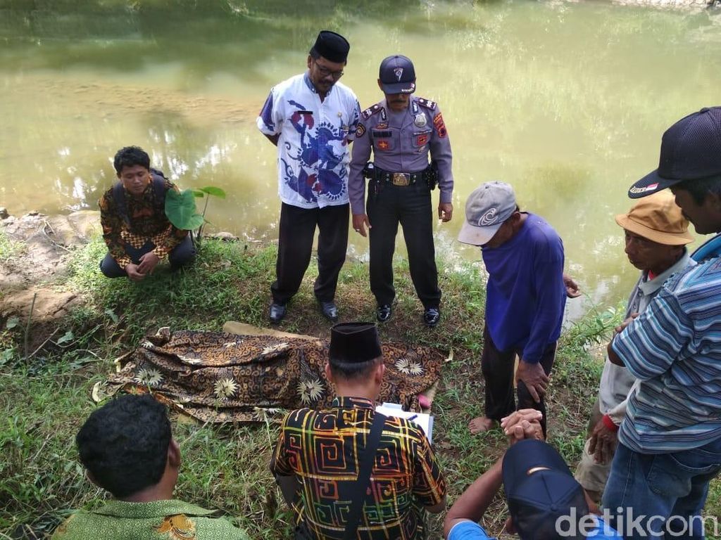 Warga Wonogiri Ditemukan Tewas Mengambang di Sungai Warga Wonogiri Ditemukan Tewas Mengambang di Sungai