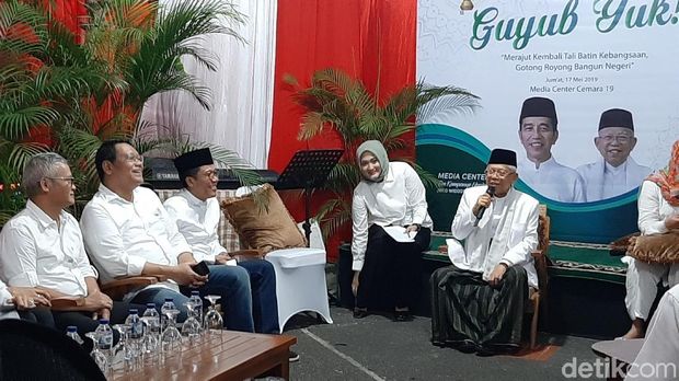 Buka Puasa Bersama TKN, Ma'ruf Amin Bicara Pemilu ialah Kesepakatan