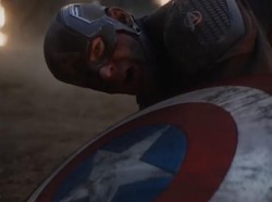 Bikin Haru! Chris Evans Menangis Lepas Karakter Captain America