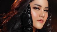 Foto: Kahiyang Ayu Cantik Manglingi Tampil ala Hollywood Look