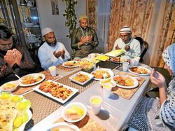 5 Alasan Pentingnya Makan Sahur sebelum Berpuasa, Jangan Skip!