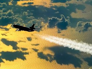 Mungkinkah Industri Penerbangan Mengurangi Polusi?