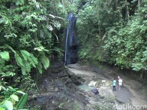 Foto: Curug Kaliurip, Destinasi Seru untuk Ngabuburit di Purworejo