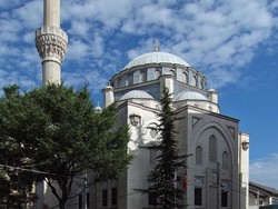 Sejarah dan Fakta Menarik Masjid Camii Tokyo yang Indah