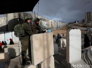 Tentara Israel Sebut 3 Roket Ditembakkan dari Suriah ke Wilayahnya