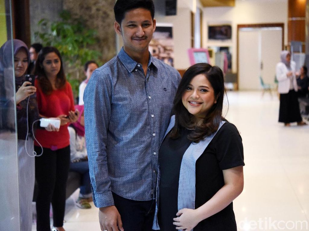 Di-bully Gendut Usai Melahirkan, Apa Kata Tasya Kamila? Di-bully Gendut Usai Melahirkan, Apa Kata Tasya Kamila?