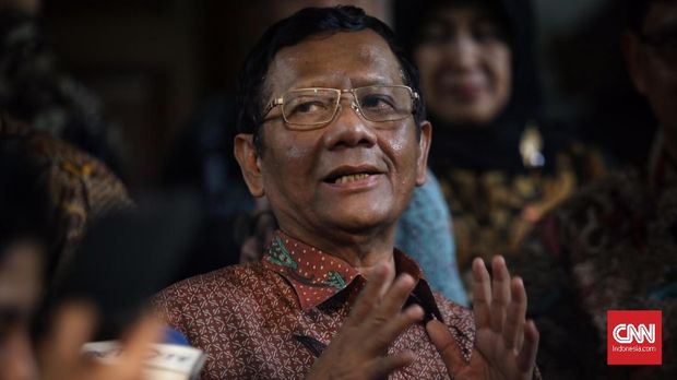 Manko Polhukam Mahfud MD membenarkan ada panic buying akibat isu Corona.