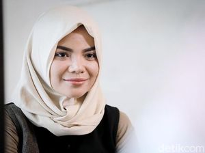 Kini Dikenal Sebagai DJ Top, Begini Awal Karier Dinar Candy