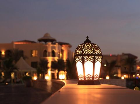 Niat Puasa Ramadhan dan Tata Cara Tarawih Sendiri di Rumah