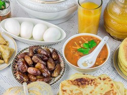 Agar Puasa Tetap Sehat, Hindari 5 Hal Ini Saat Santap Sahur