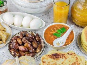 Agar Puasa Tetap Sehat, Hindari 5 Hal Ini Saat Santap Sahur Agar Puasa Tetap Sehat, Hindari 5 Hal Ini Saat Santap Sahur