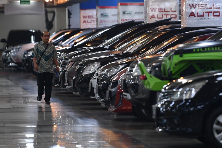 Ilustrasi penjualan mobil. Foto: ANTARA FOTO/Sigid Kurniawan