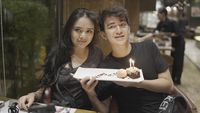 Momen Christ Laurent, Pacar Amanda Manopo Saat Ngopi dan Makan Durian