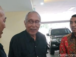 Permadi Ungkap 4 Petisi Rumah Rakyat, Salah Satunya soal Makzulkan Jokowi Permadi Ungkap 4 Petisi Rumah Rakyat, Salah Satunya soal Makzulkan Jokowi