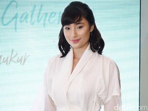 Cerita Tatjana Saphira Berakting Jadi Penyanyi Dangdut Cerita Tatjana Saphira Berakting Jadi Penyanyi Dangdut