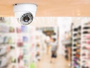 Mau Dapat CCTV Gratis buat Cegah Maling Masuk Rumah? Cek di Sini Yuk! Mau Dapat CCTV Gratis buat Cegah Maling Masuk Rumah? Cek di Sini Yuk!
