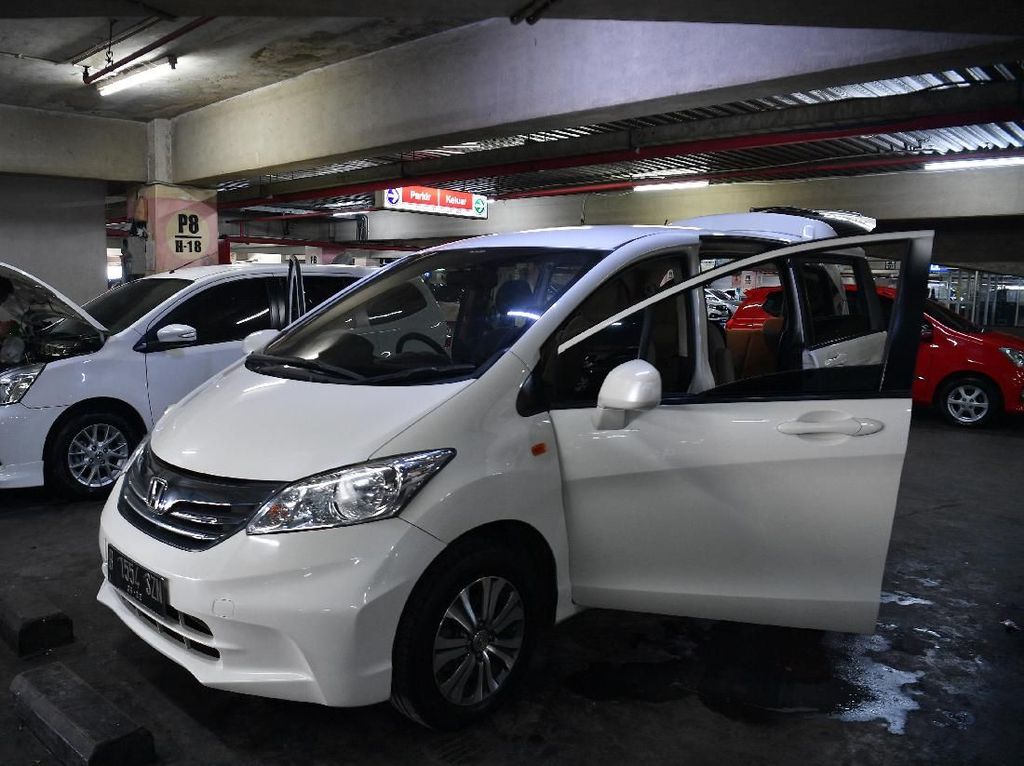 Pelaku Usaha Mobil Bekas Berharap Ganjil-Genap Ditiadakan Dahulu Pelaku Usaha Mobil Bekas Berharap Ganjil-Genap Ditiadakan Dahulu