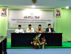 MUI: Kalau People Power Memaksa Mengganti Konstitusi, Hukumnya Haram