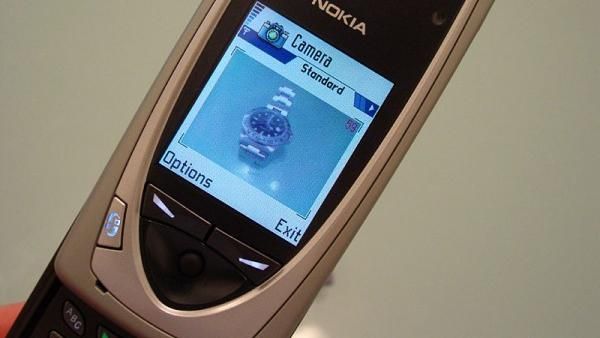 Nostalgia Nokia 7650, Ponsel Keren Sejuta Inovasi