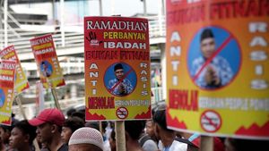 Aksi Mimbar Bebas Tolak People Power