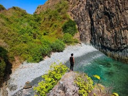 Lombok Semeti, Pantai Tersembunyi yang Memikat