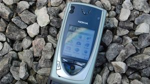 Nostalgia Nokia 7650, Ponsel Ikonik yang Serba Pertama