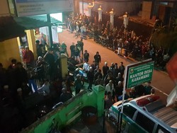 Adukan Aliran Sesat, Warga Datangi Kantor Desa Karawang Sukabumi