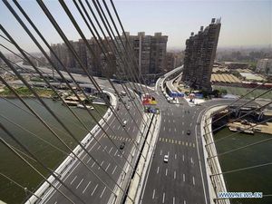 Jembatan Gantung Terluas di Dunia, Habiskan Dana Rp 140 T