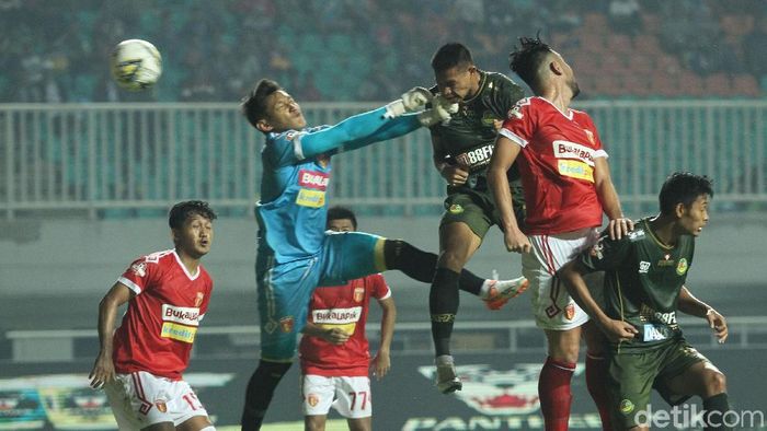 PS Tira Persikabo vs Perseru Badak Lampung berakhir 3-0. (Foto: Rifkianto Nugroho/detikcom) PS Tira Persikabo vs Perseru Badak Lampung berakhir 3-0. (Foto: Rifkianto Nugroho/detikcom)