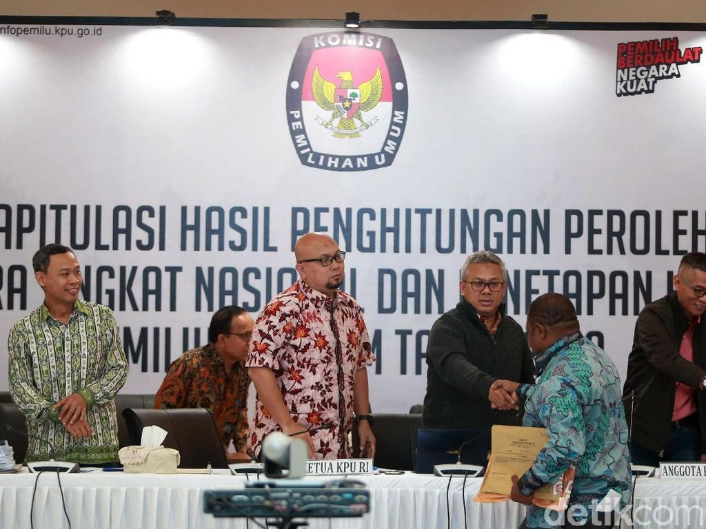 KPU akan Rampungkan Rekapitulasi 5 Provinsi dan Kuala Lumpur Besok