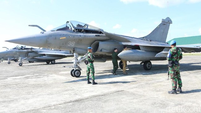 7 Pesawat Tempur Prancis Mendarat Darurat di Aceh