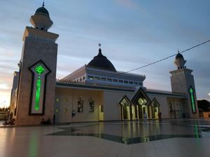 Masjid Megah di Kota Sabang