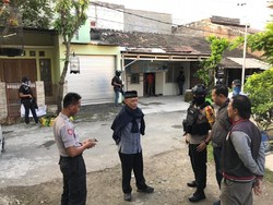 Terduga Teroris yang Ditangkap Densus 88 Baru 2 Bulan di Gresik