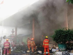 Puslabfor Polri akan Selidiki Penyebab Kebakaran Pasar Kosambi