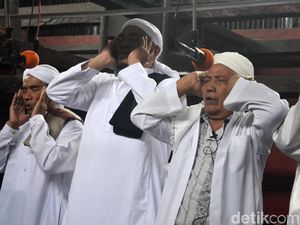 Hukum Azan Menurut Ulama 4 Mazhab Hukum Azan Menurut Ulama 4 Mazhab