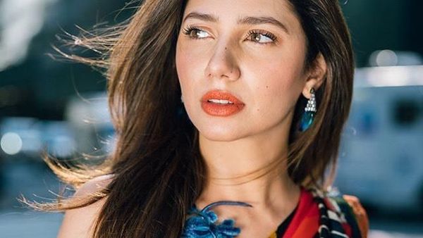 Cantiknya Aktris yang Disebut Cinderella Usai Videonya Ngepel Lantai Viral