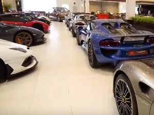 Diler Mobil di Dubai Bikin Ngiler