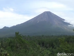 Sejarah Meletusnya Gunung Semeru Sang Paku Pulau Jawa
